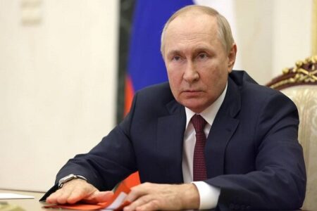 پوتین: تصمیم گیری ها درباره جنگ اوکراین باید سرعت گیرد