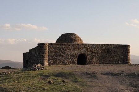 مرمت کاروان‌سرای تاریخی شاه عباس در نیر به پایان رسید