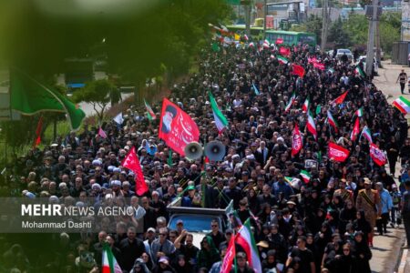 راهپیمایی جاماندگان تشییع رهبر شهید انقلاب در اردبیل