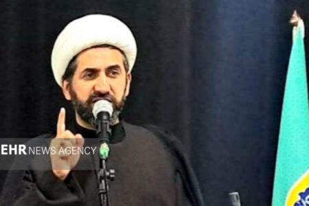 تشییع رهبر شهید وحدت امت اسلامی را به رخ جهانیان کشید