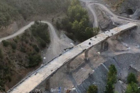 پل ۱۹۰ متری جاده جایگزین سد هراز تکمیل شد